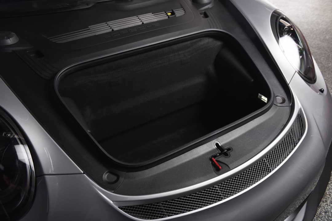 2016 Porsche 911 GT3 RS — photo 27