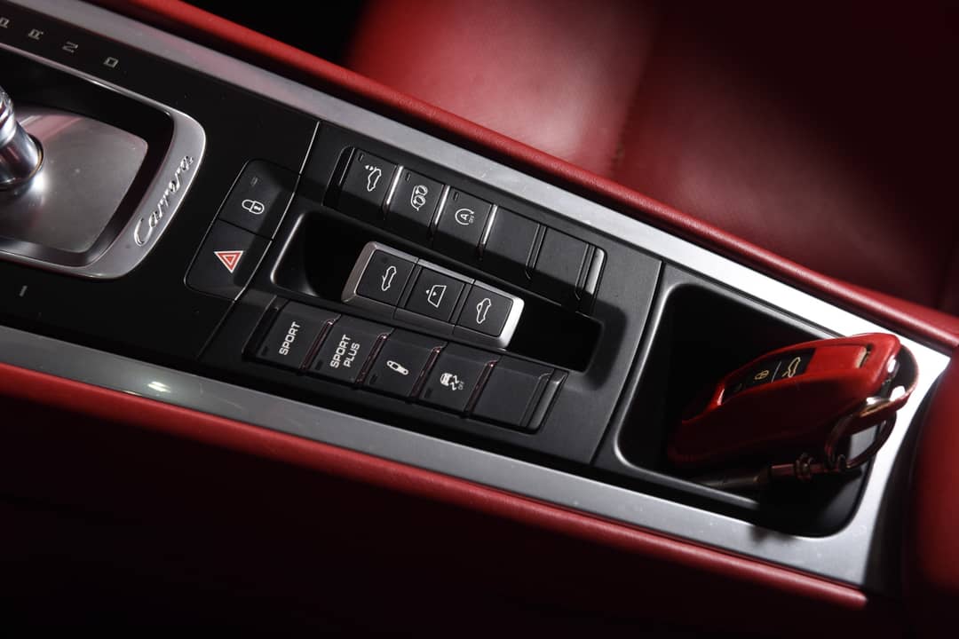 2013 Porsche 911 Carrera S — photo 18