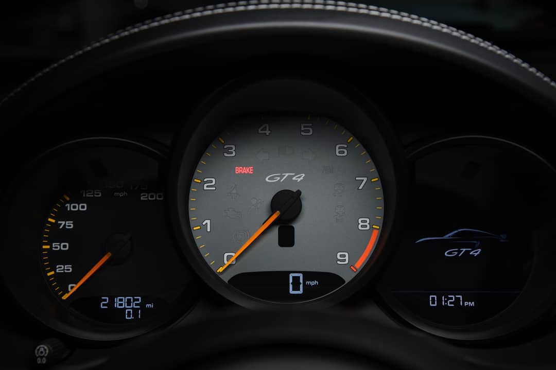 2020 Porsche 718 Cayman GT4 — photo 27