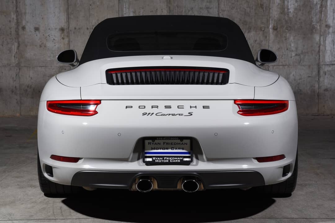2019 Porsche 911 Carrera S — photo 35