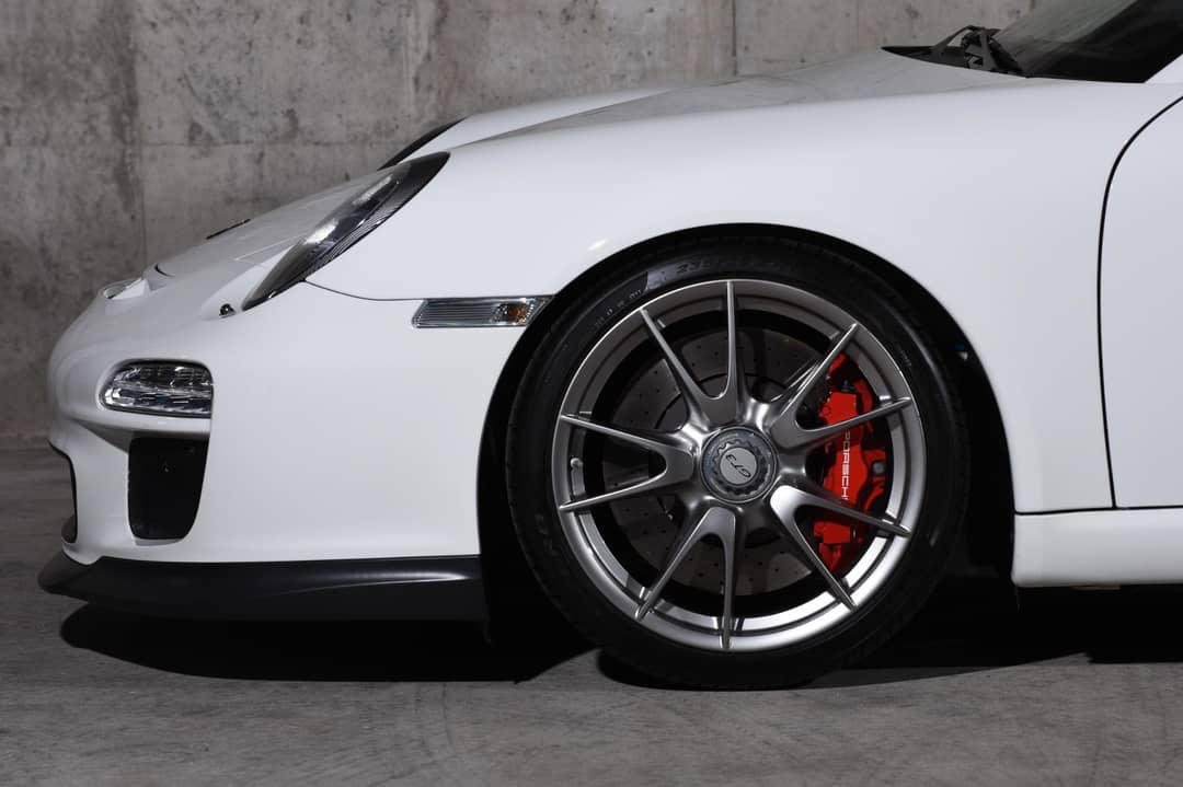 2010 Porsche 911 GT3 — photo 31