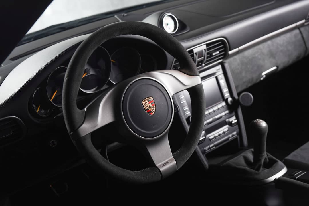 2010 Porsche 911 GT3 — photo 15
