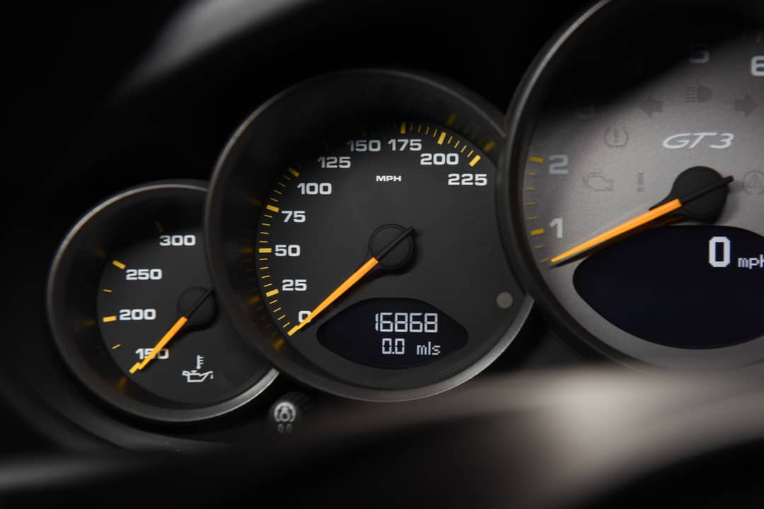 2010 Porsche 911 GT3 — photo 19