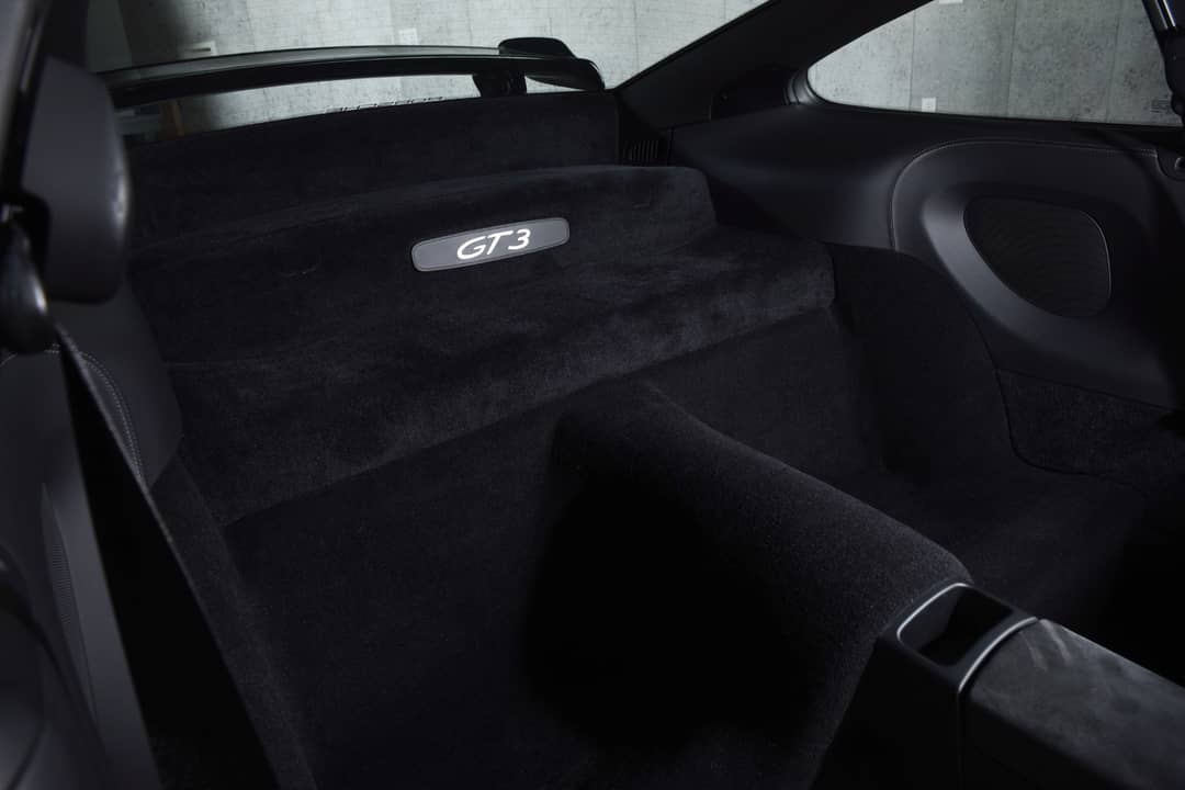 2010 Porsche 911 GT3 — photo 28