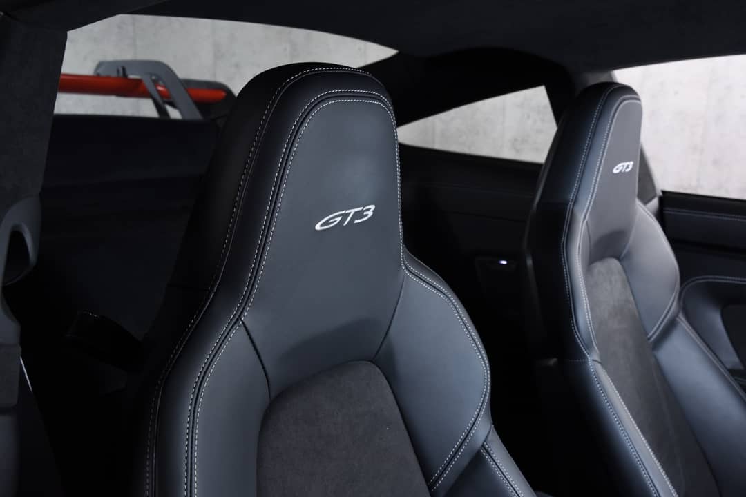 2022 Porsche 911 GT3 — photo 24