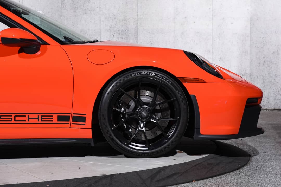 2022 Porsche 911 GT3 — photo 43