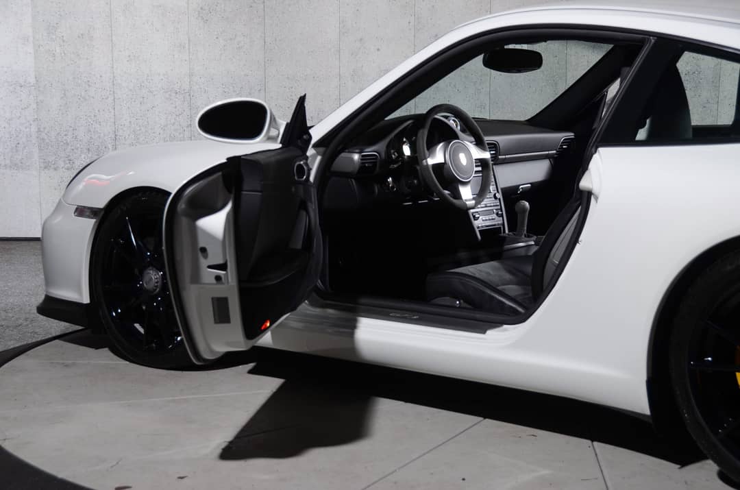 2010 Porsche 911 GT3 — photo 16