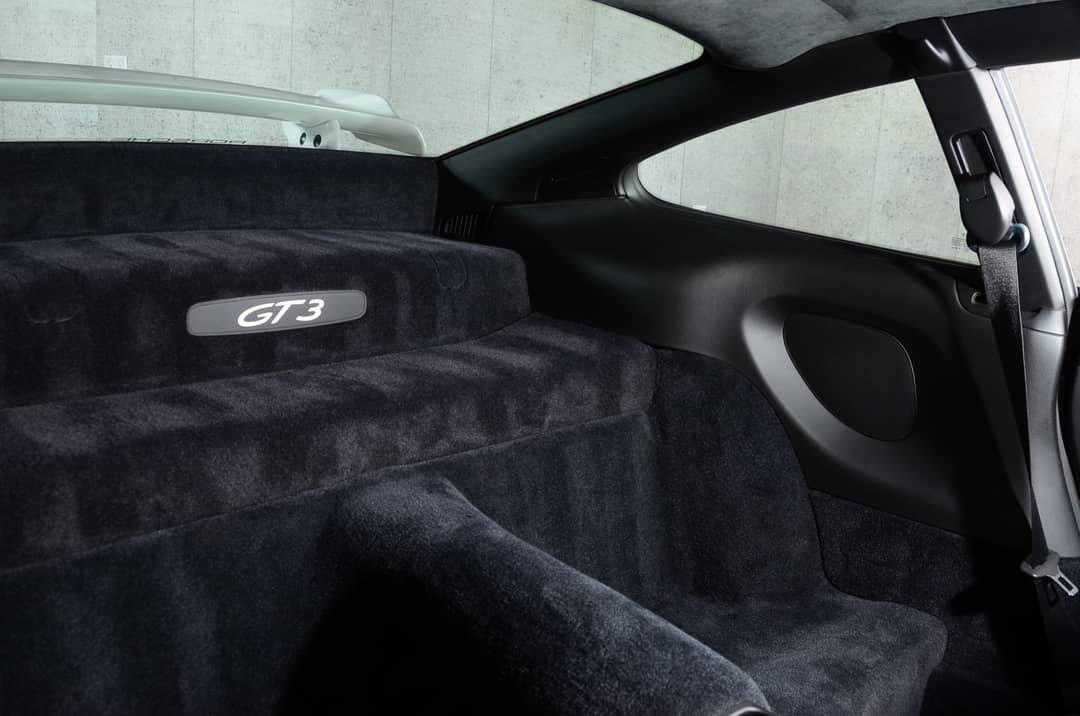 2010 Porsche 911 GT3 — photo 30