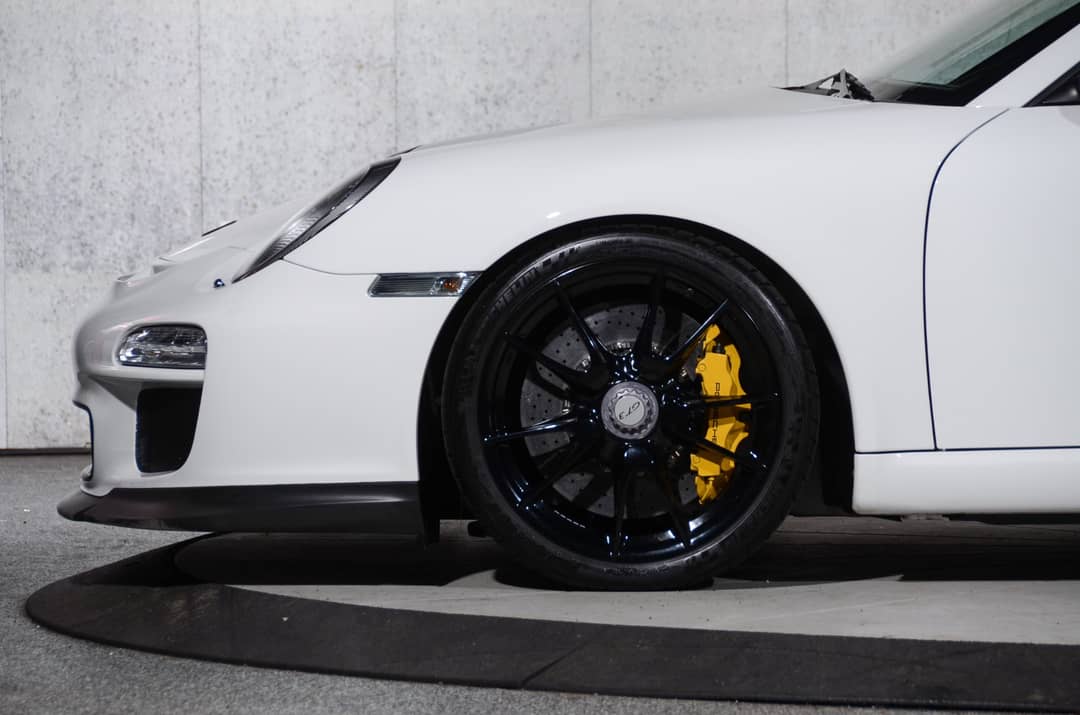 2010 Porsche 911 GT3 — photo 35