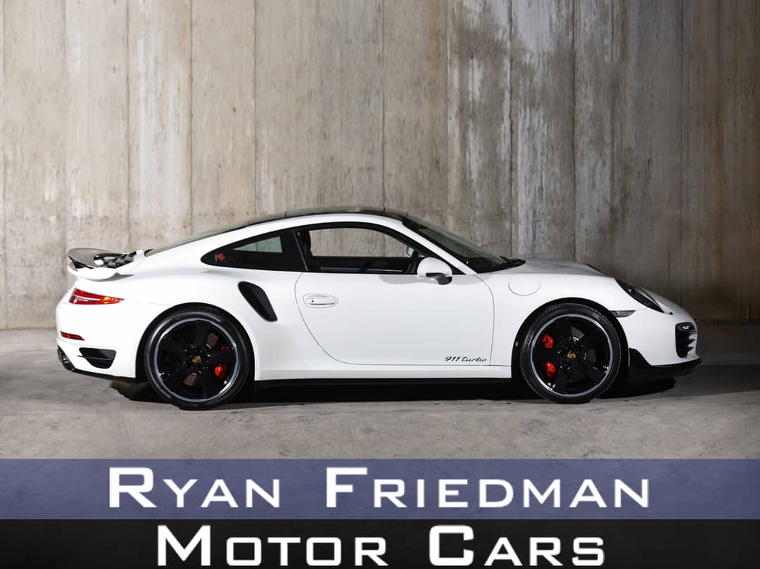 2016 Porsche 911 Turbo — photo 1