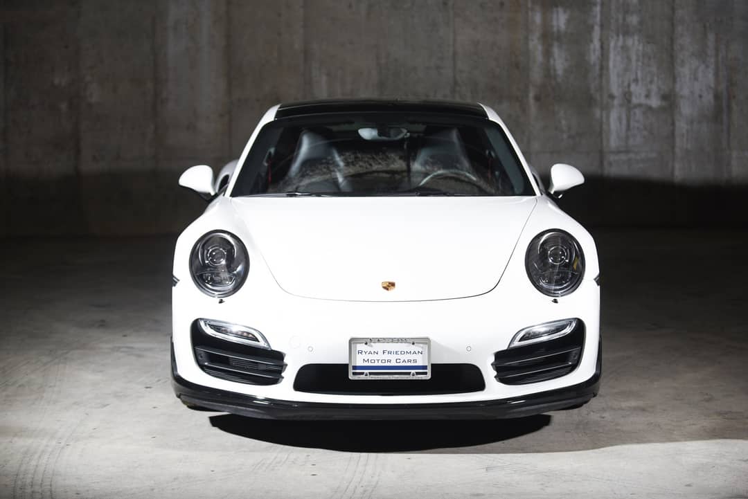 2016 Porsche 911 Turbo — photo 19