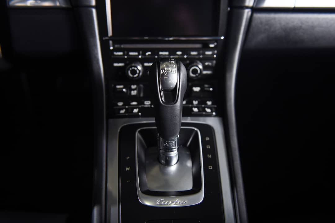 2016 Porsche 911 Turbo — photo 36