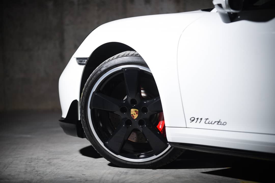 2016 Porsche 911 Turbo — photo 55