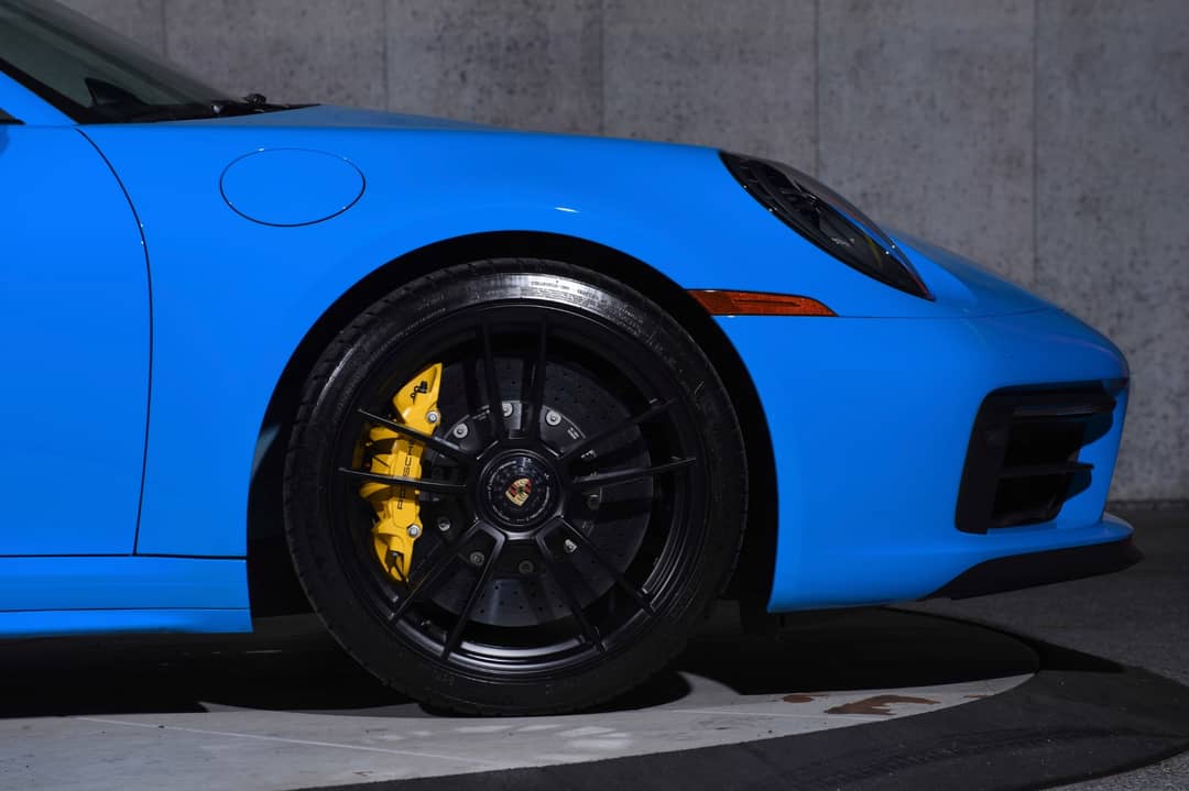 2023 Porsche 911 Targa 4 GTS — photo 11