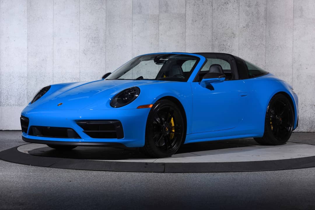 2023 Porsche 911 Targa 4 GTS — photo 12