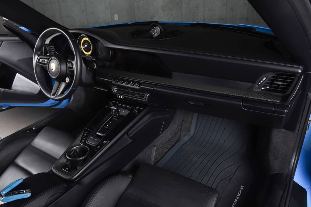 2023 Porsche 911 Targa 4 GTS — photo 19