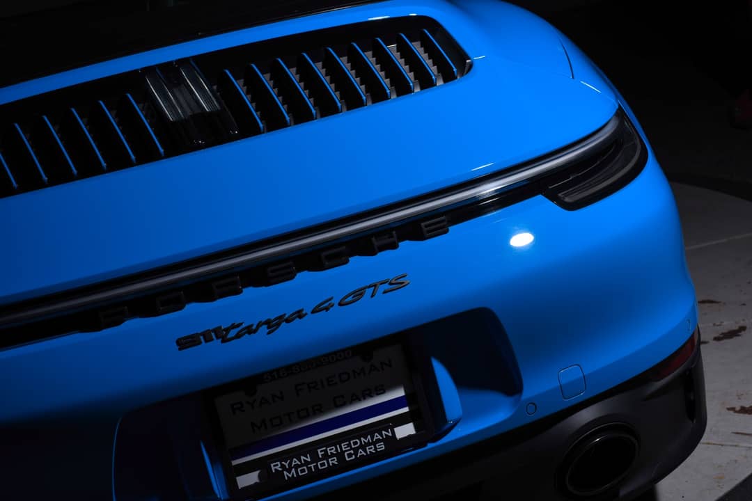 2023 Porsche 911 Targa 4 GTS — photo 9