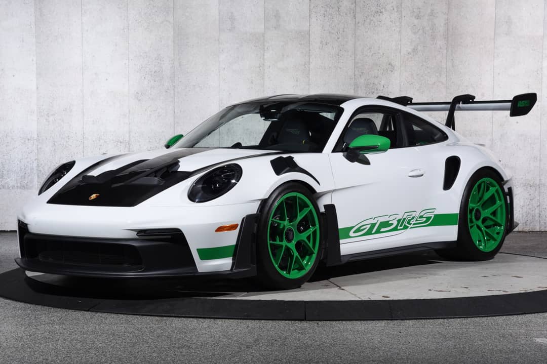 2023 Porsche 911 GT3 RS — photo 2