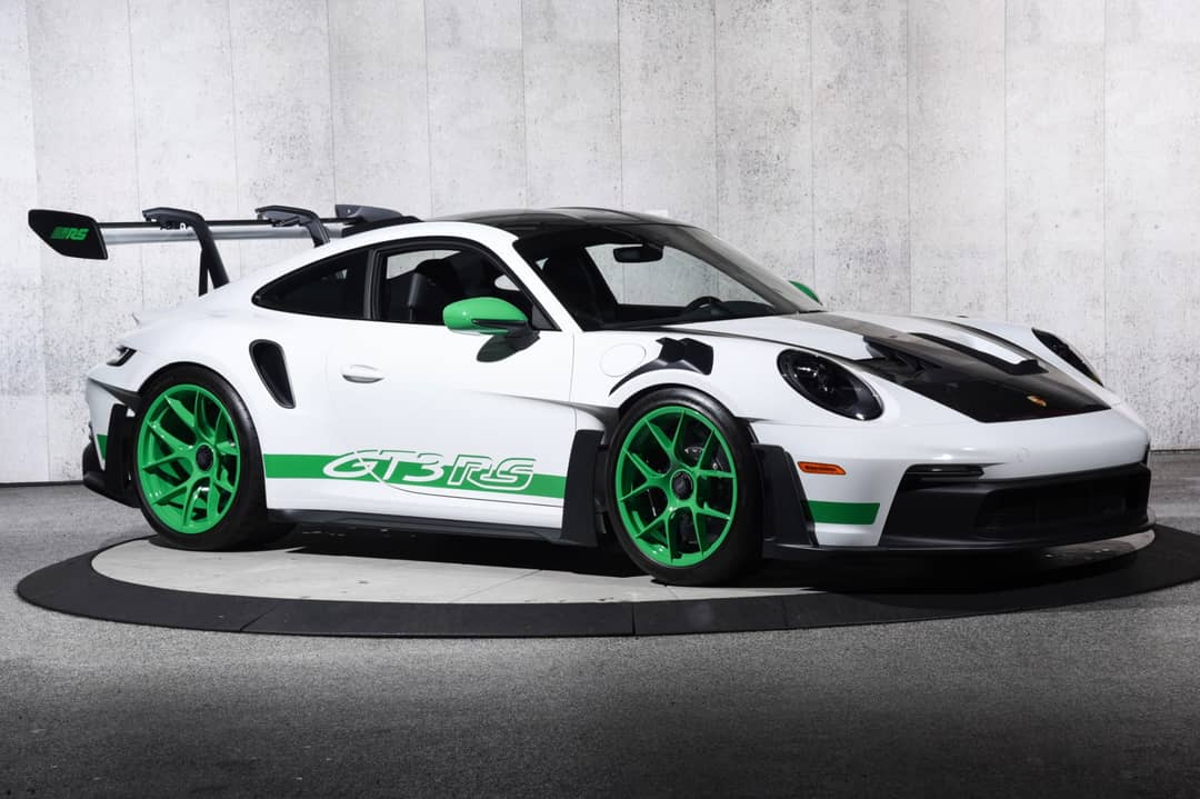 2023 Porsche 911 GT3 RS — photo 11
