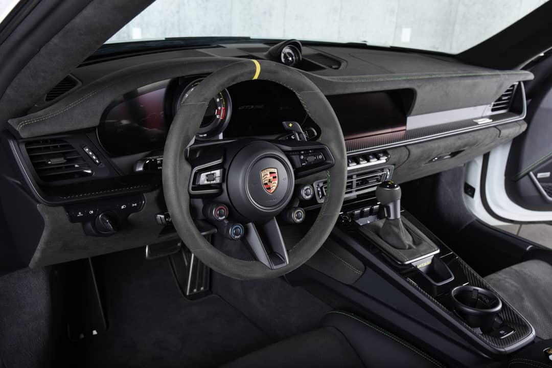 2023 Porsche 911 GT3 RS — photo 4