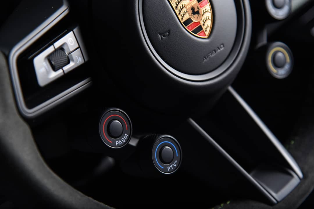 2023 Porsche 911 GT3 RS — photo 8