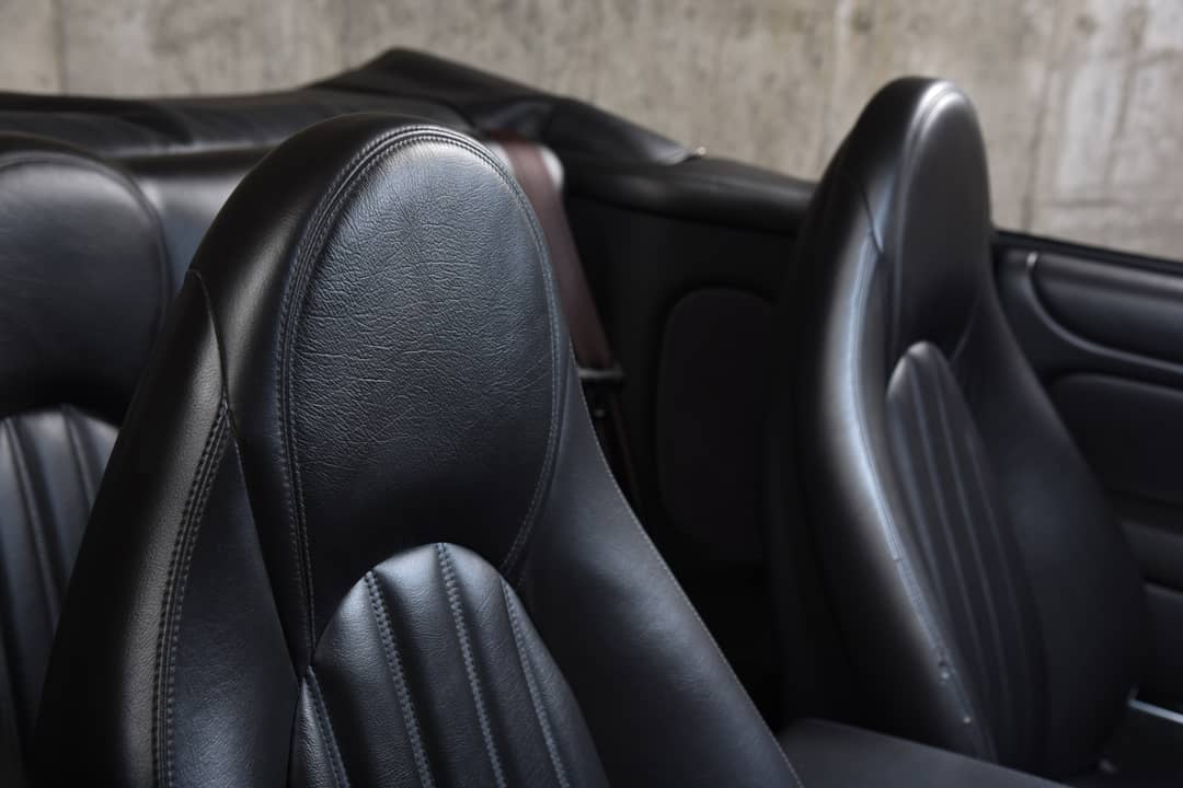 1999 Jaguar XK-Series XK8 — photo 18