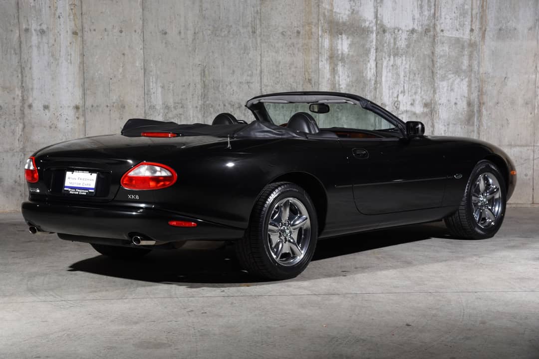 1999 Jaguar XK-Series XK8 — photo 3