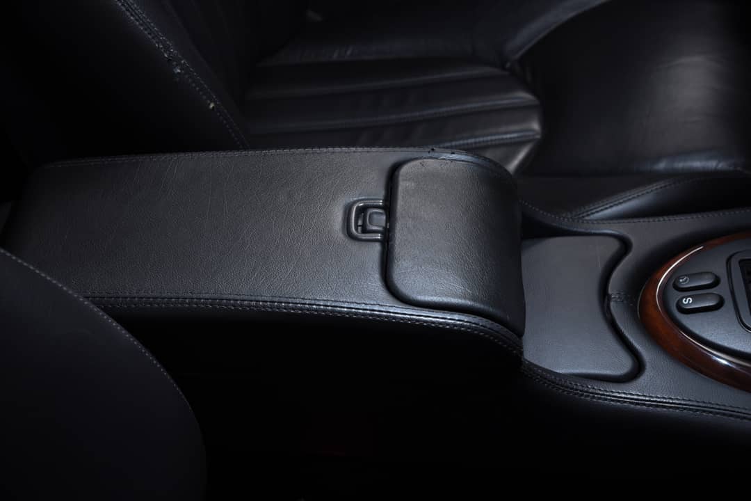 1999 Jaguar XK-Series XK8 — photo 27