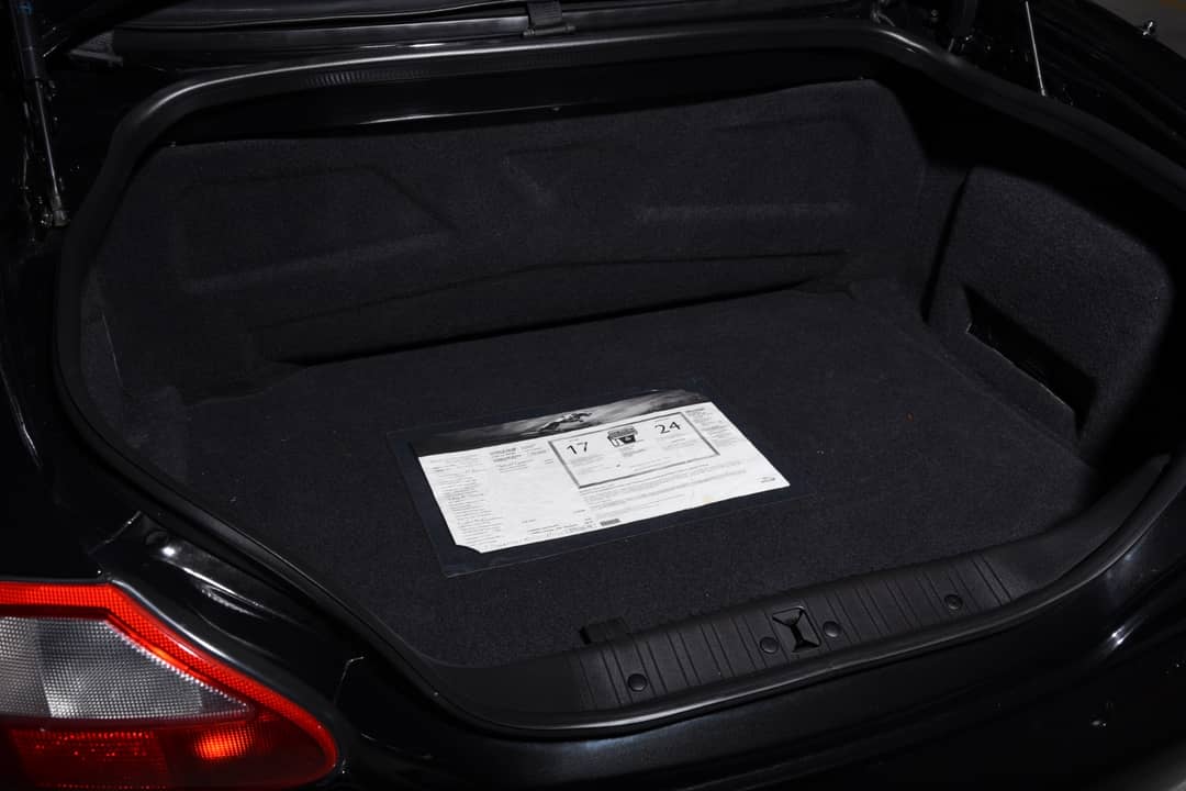 1999 Jaguar XK-Series XK8 — photo 29