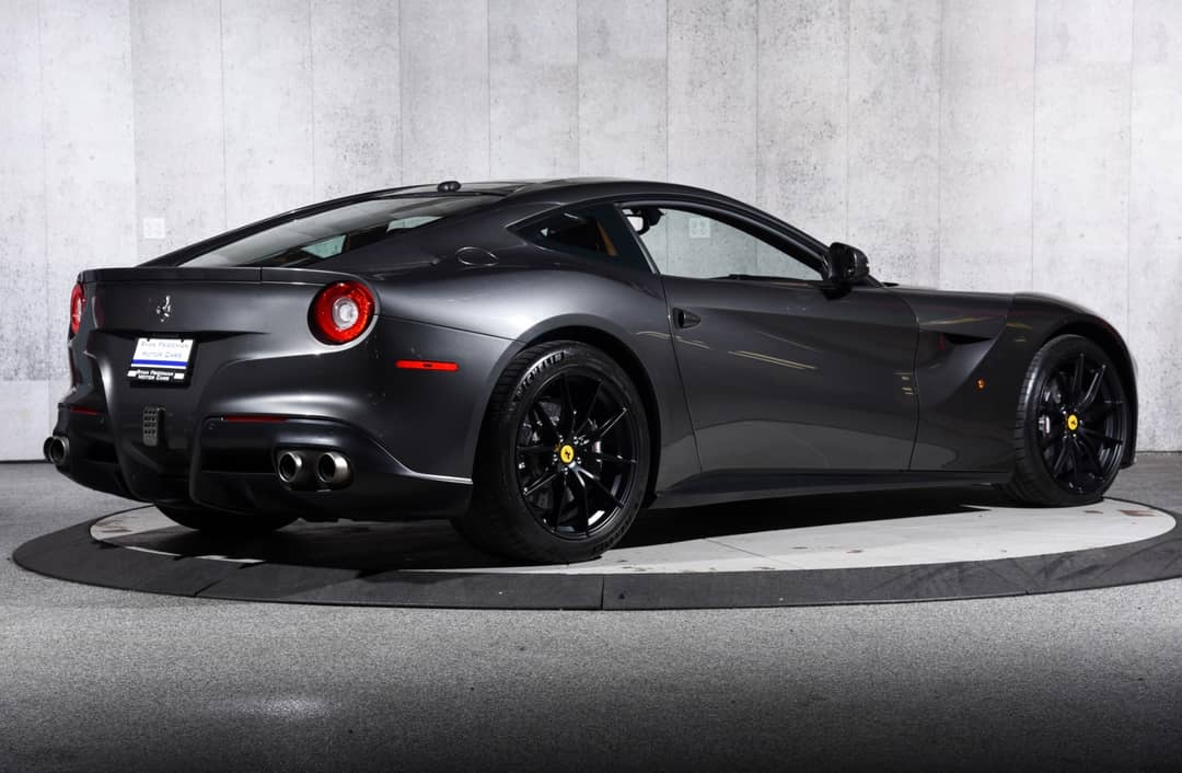 2015 Ferrari F12berlinetta — photo 3