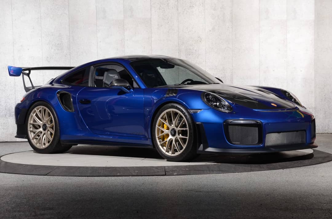 2019 Porsche 911 GT2 RS — photo 11