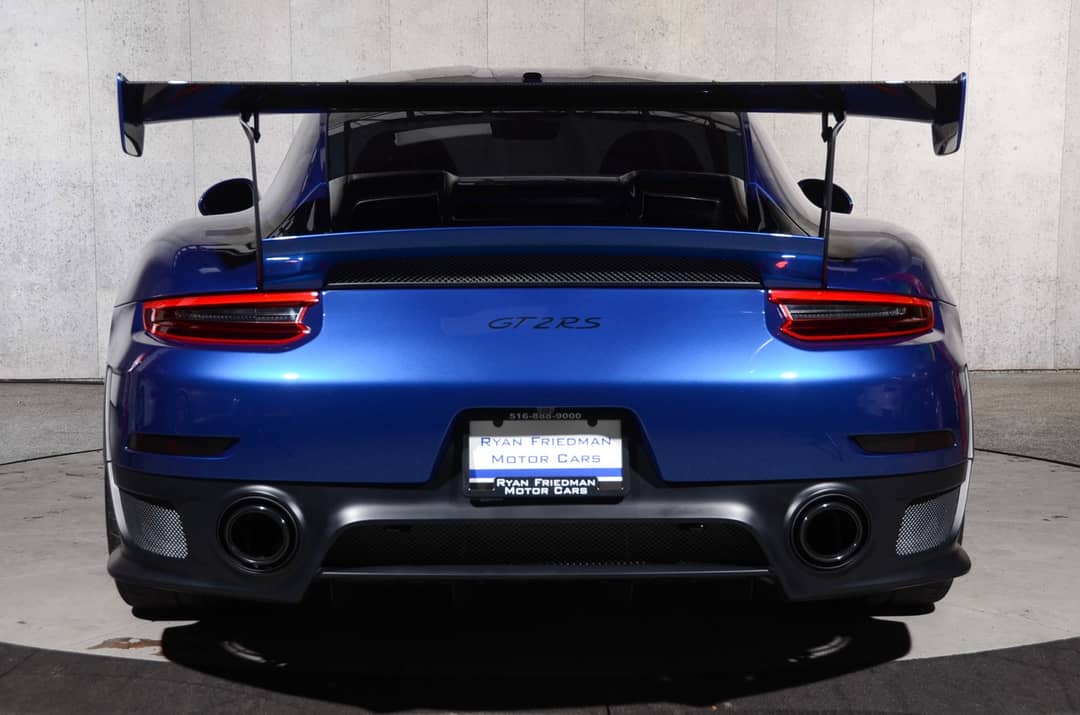 2019 Porsche 911 GT2 RS — photo 13