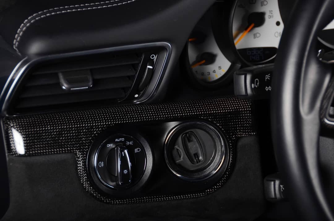 2019 Porsche 911 GT2 RS — photo 39