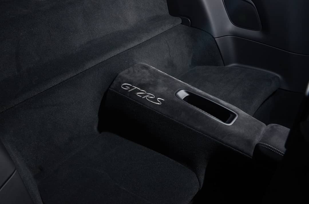2019 Porsche 911 GT2 RS — photo 42