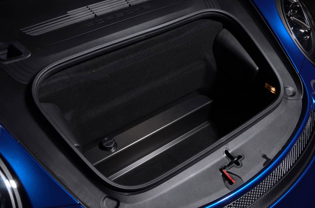 2019 Porsche 911 GT2 RS — photo 44