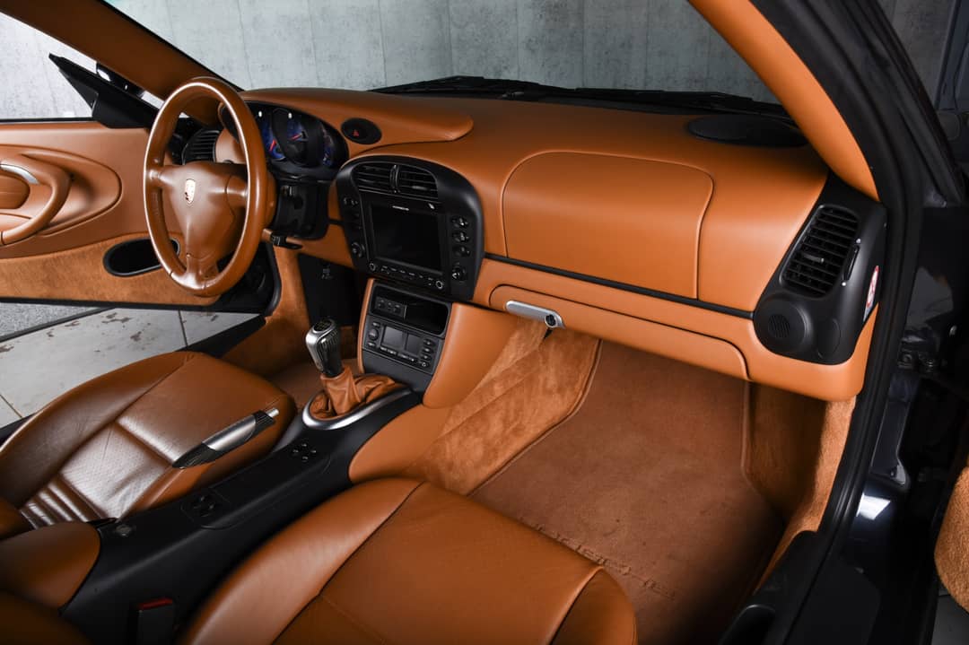 2005 Porsche 911 GT3 — photo 16