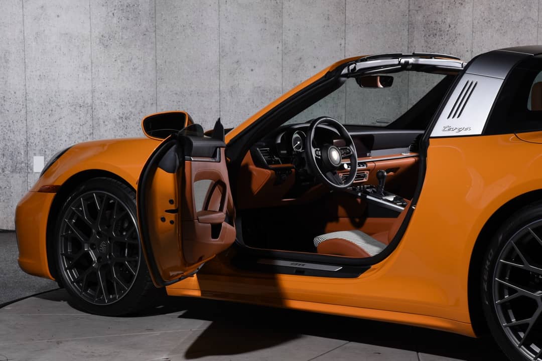 2024 Porsche 911 Targa 4S — photo 17