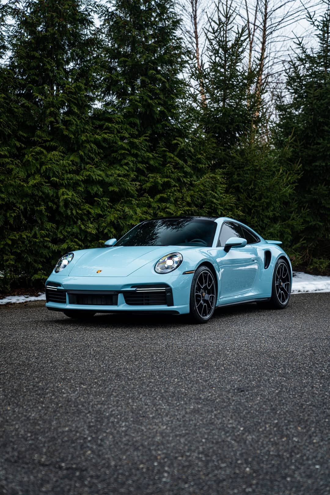 2021 Porsche 911 Turbo S — photo 2
