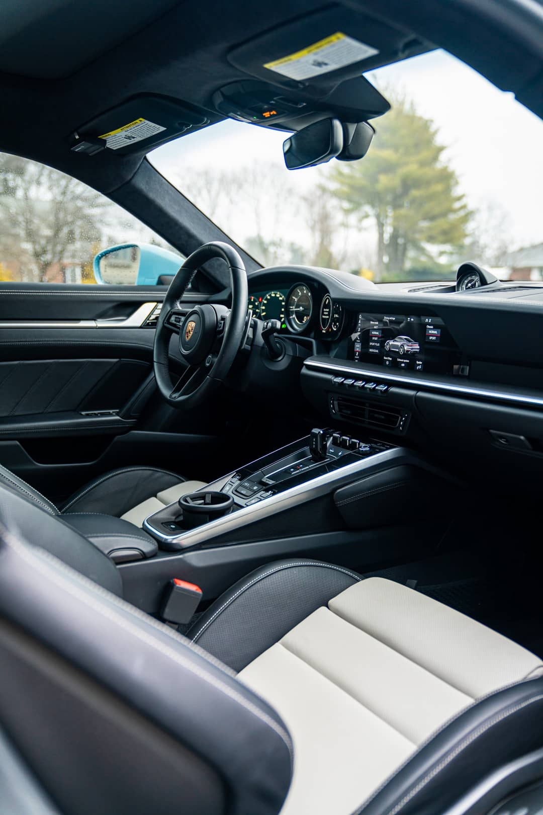 2021 Porsche 911 Turbo S — photo 18
