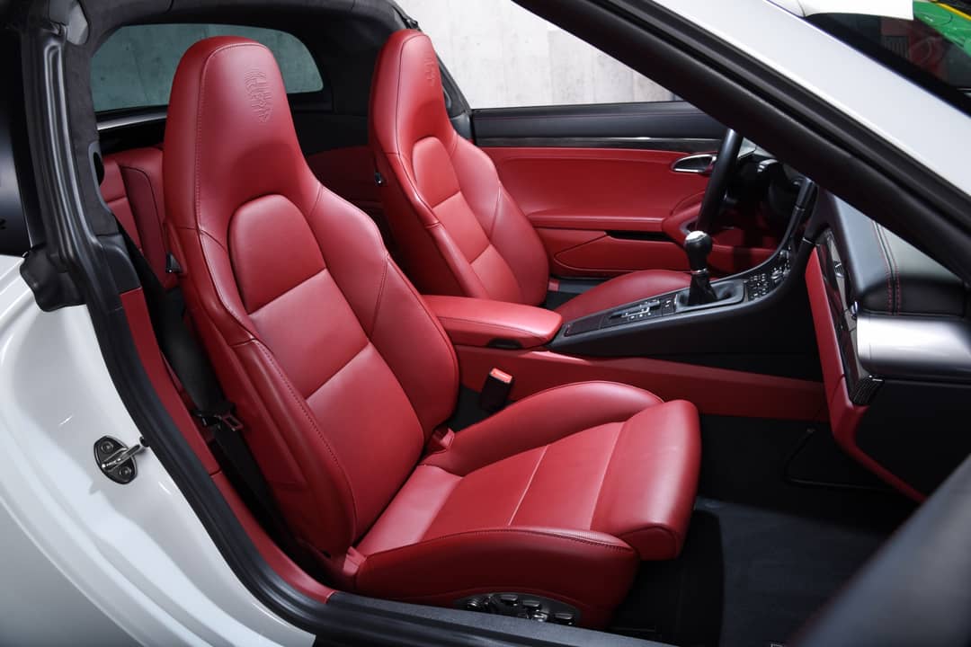 2019 Porsche 911 Targa 4 GTS — photo 20