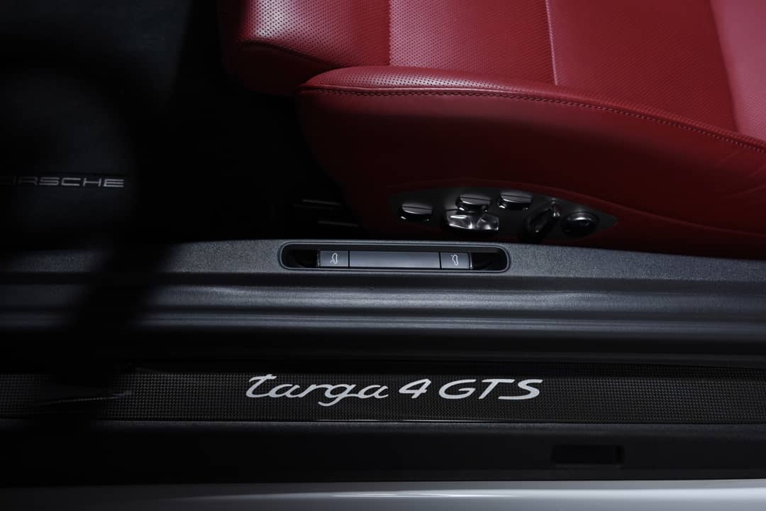 2019 Porsche 911 Targa 4 GTS — photo 27