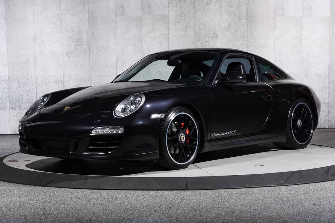 2012 Porsche 911 Carrera 4 GTS — photo 2