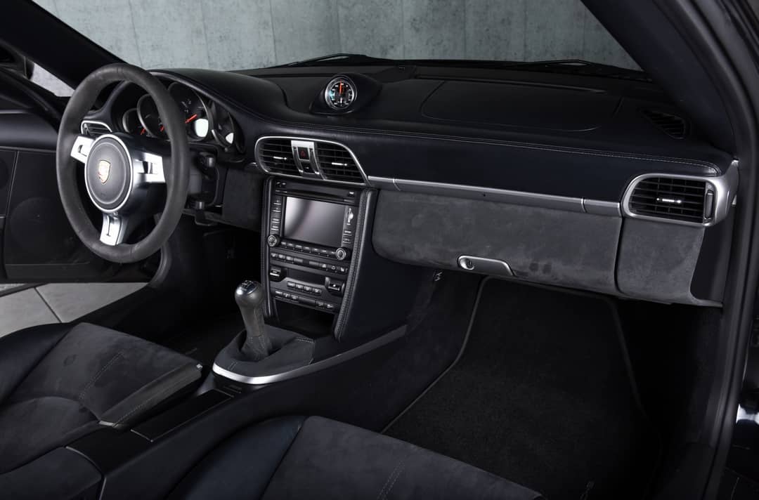 2012 Porsche 911 Carrera 4 GTS — photo 11