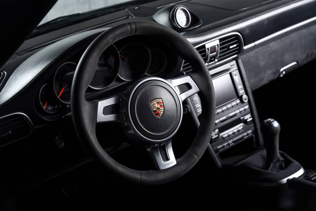 2012 Porsche 911 Carrera 4 GTS — photo 13
