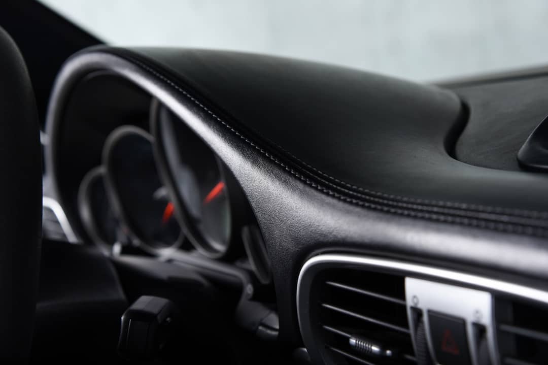 2012 Porsche 911 Carrera 4 GTS — photo 17