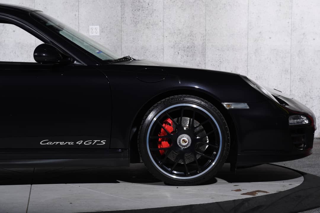2012 Porsche 911 Carrera 4 GTS — photo 30