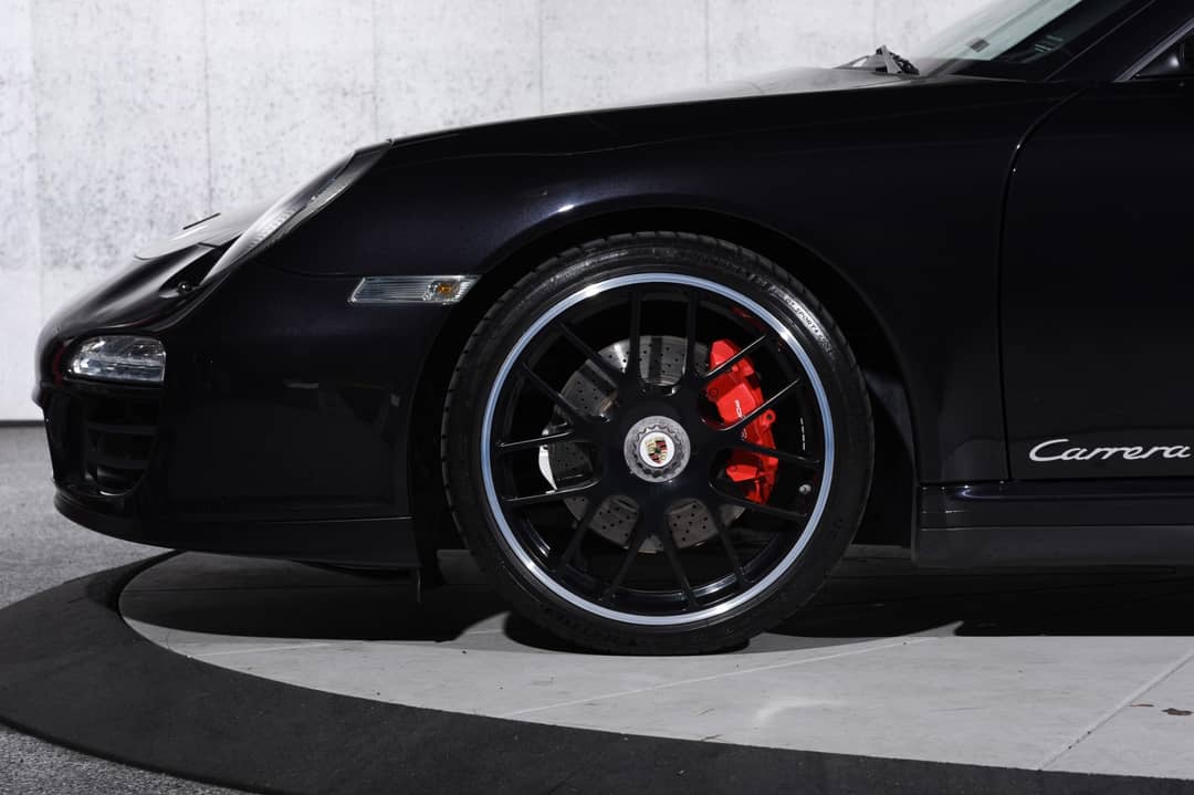2012 Porsche 911 Carrera 4 GTS — photo 31