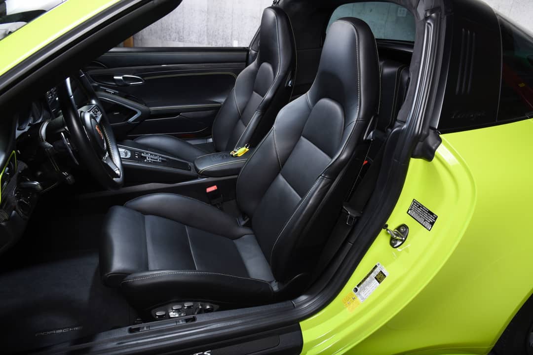 2018 Porsche 911 Targa 4 GTS — photo 20