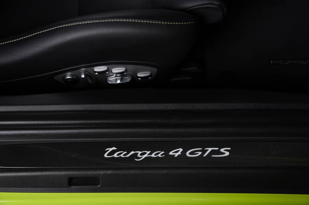 2018 Porsche 911 Targa 4 GTS — photo 37
