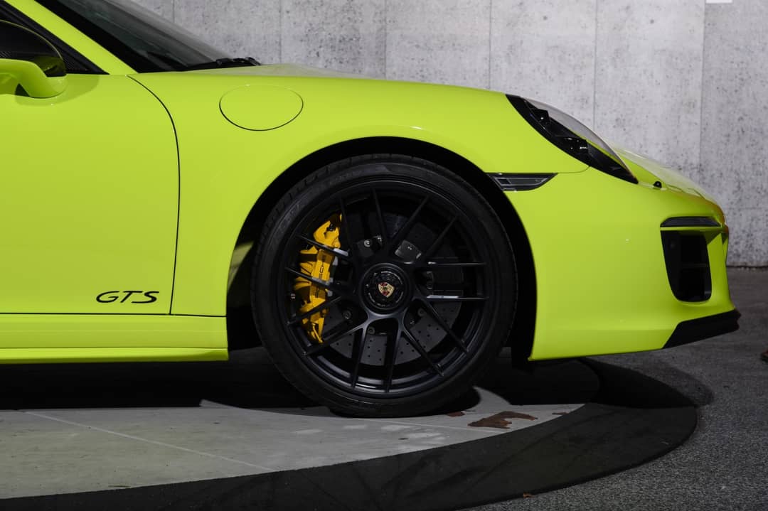 2018 Porsche 911 Targa 4 GTS — photo 44